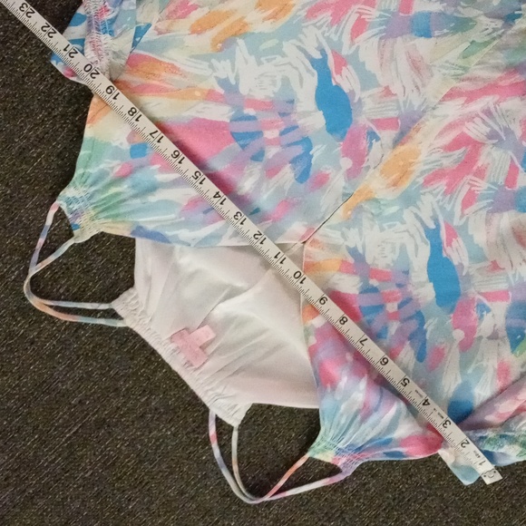 🏝HTF Lilly Pulitzer🏝 - Bellamie Top - Picture 14 of 15